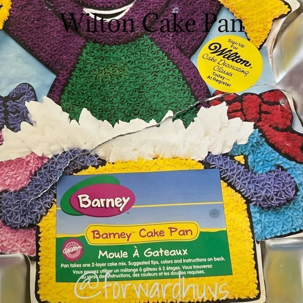 Vintage 1998 Wilton Barney Collectable Baking Cake Pan
